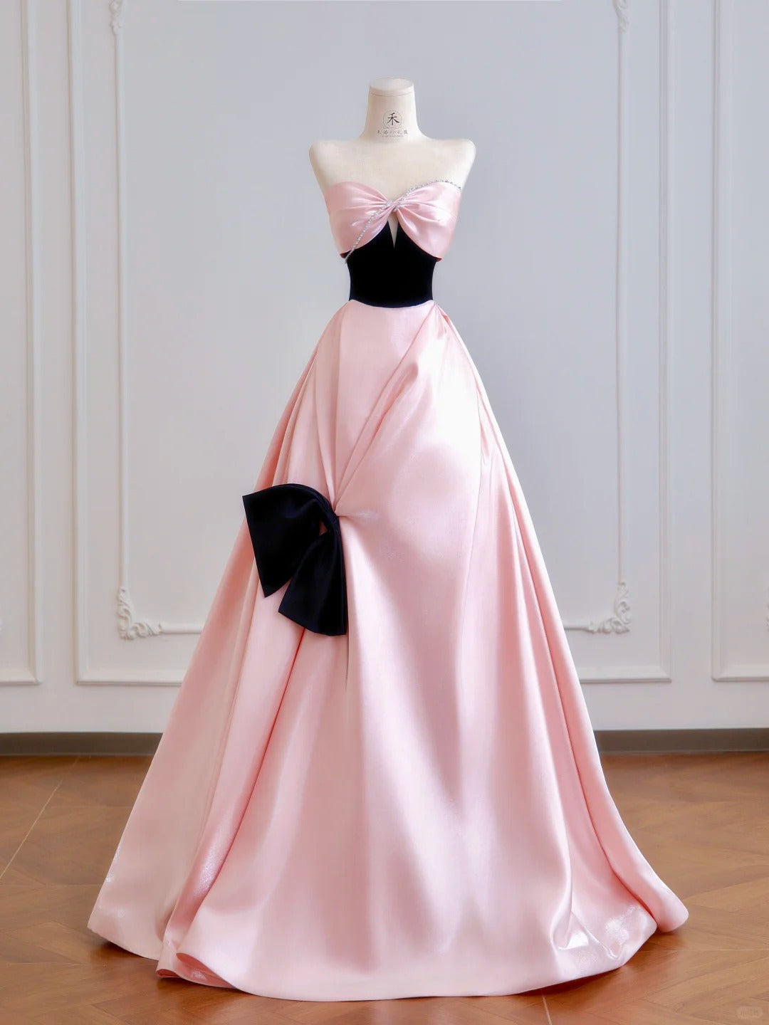 Elegant Pink A-Line Long Prom Dresses Satin Sweetheart Formal Evening Dress Sweet 16 Dress ED03715