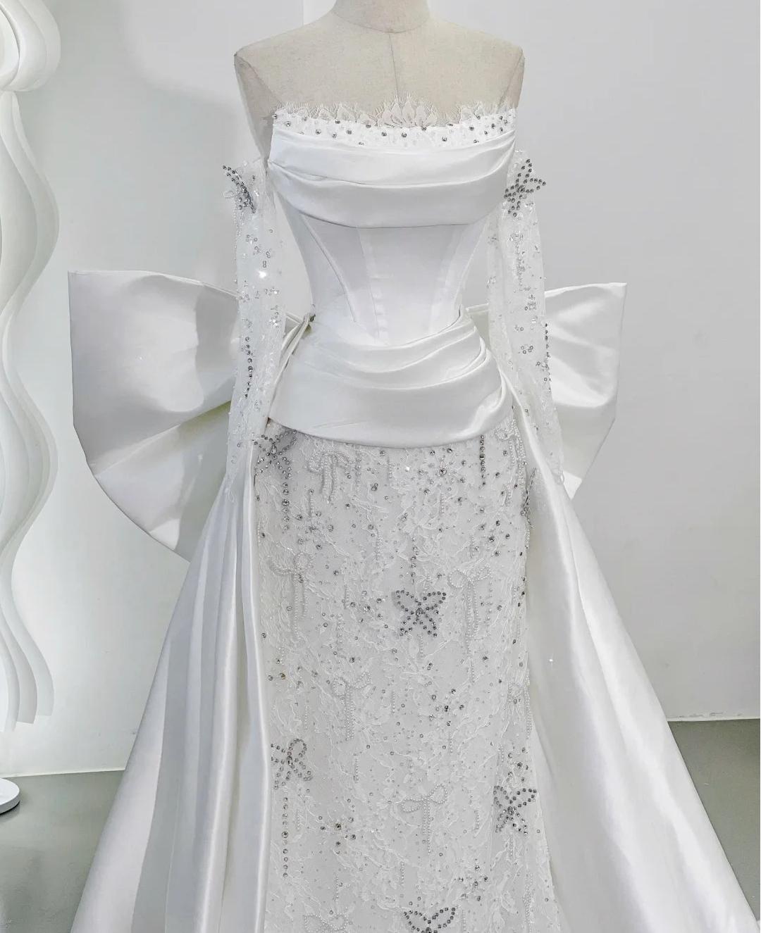 Off-the-shoulder Ball Gown Mermaid Wedding Dress Lace Satin Bridal Dress Elegant White Bridal Gown HZ1024