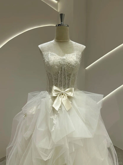 White Strapless Ball Gown Wedding Dress Tulle Applique Bridal Dress HZ1024