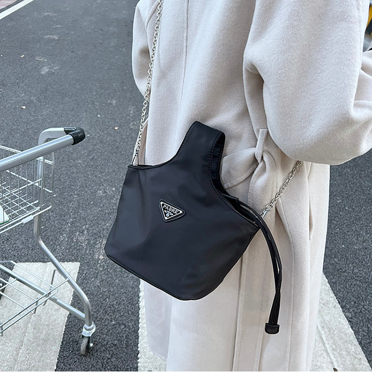 Casual Nylon Chain Portable Bucket Bag  ED0379