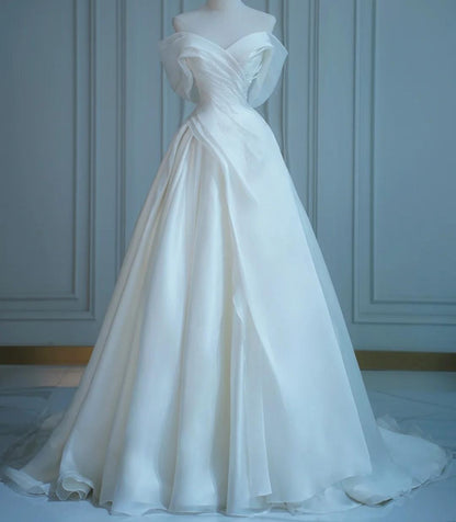 Elegant Off-the-Shoulder Ball Gown Chiffon Bridal Dress Modest Wedding Dress ED03809