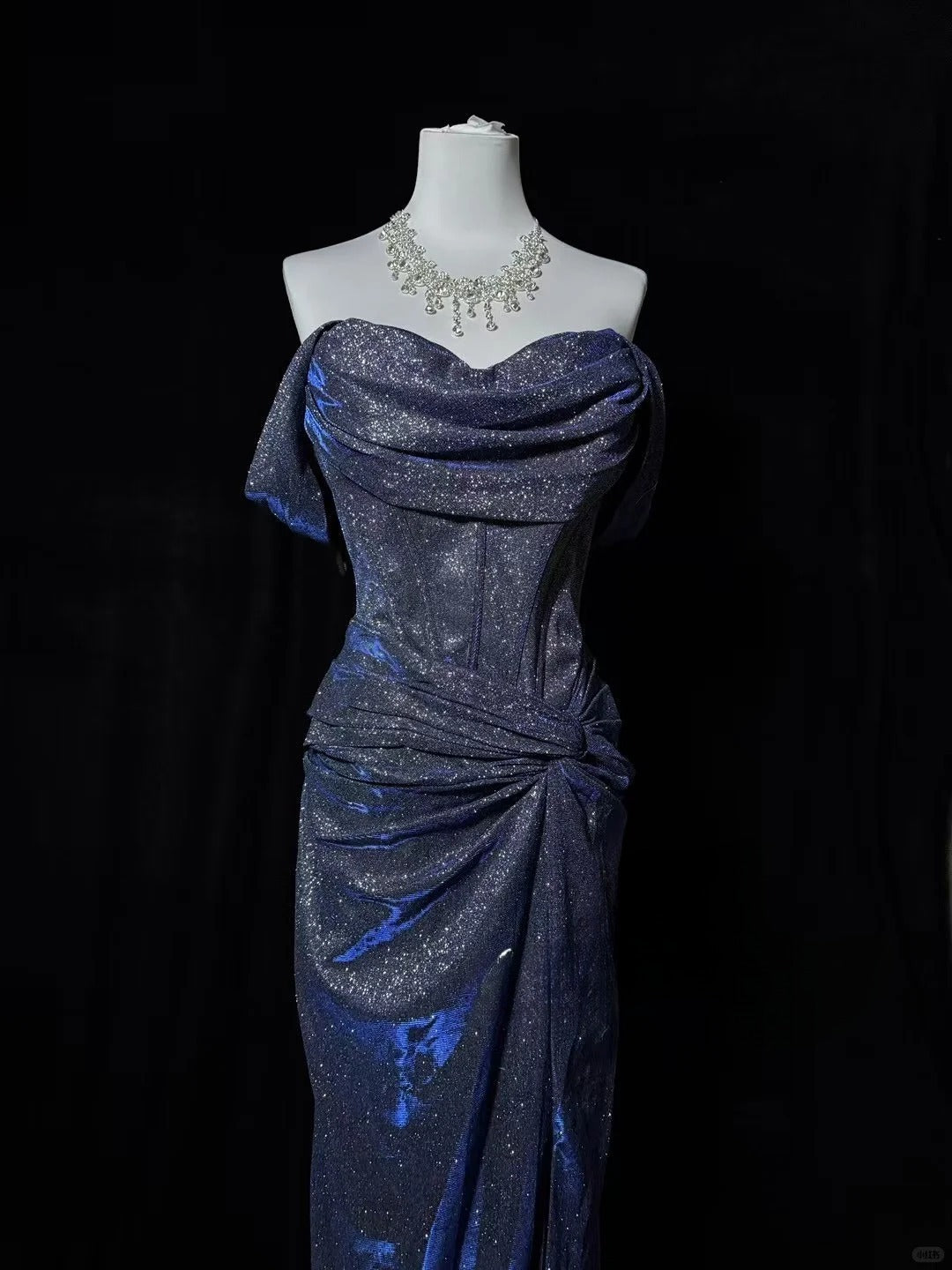 Vintage Off-the-shoulder Sheath Long Evening Dress Navy Blue Glitter Formal Dress Elegant Prom Dress ED03818