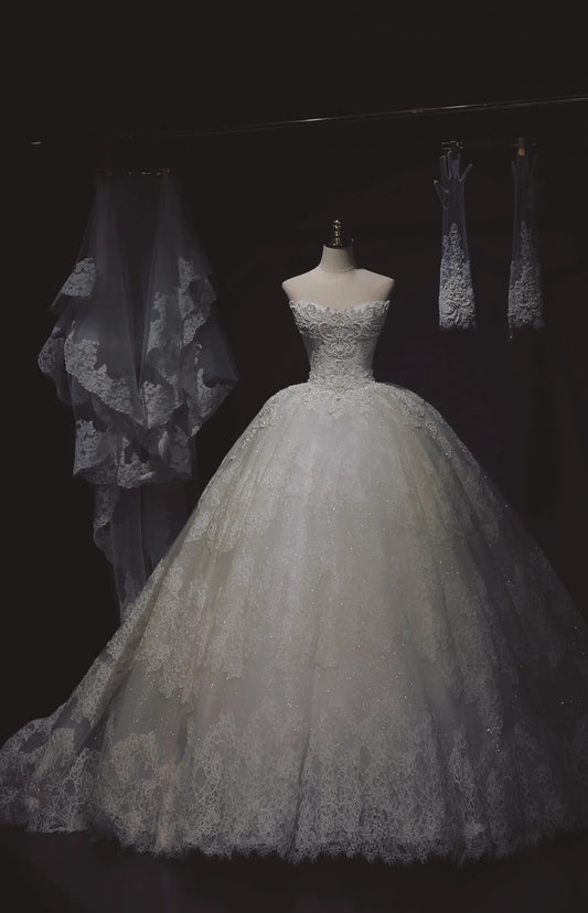 White Strapless Bridal Dress Lace Applique Ball Gown Princess Beaded Tulle Long Wedding Dress HZ1024