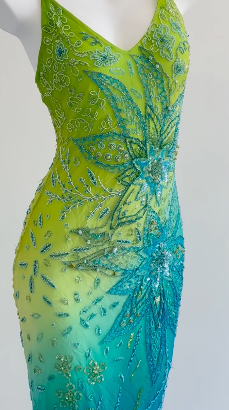 Vintage Green/Blue V-Neck Sheath Long Formal Dress Beaded Chiffon Elegant Evening Dress ED03905