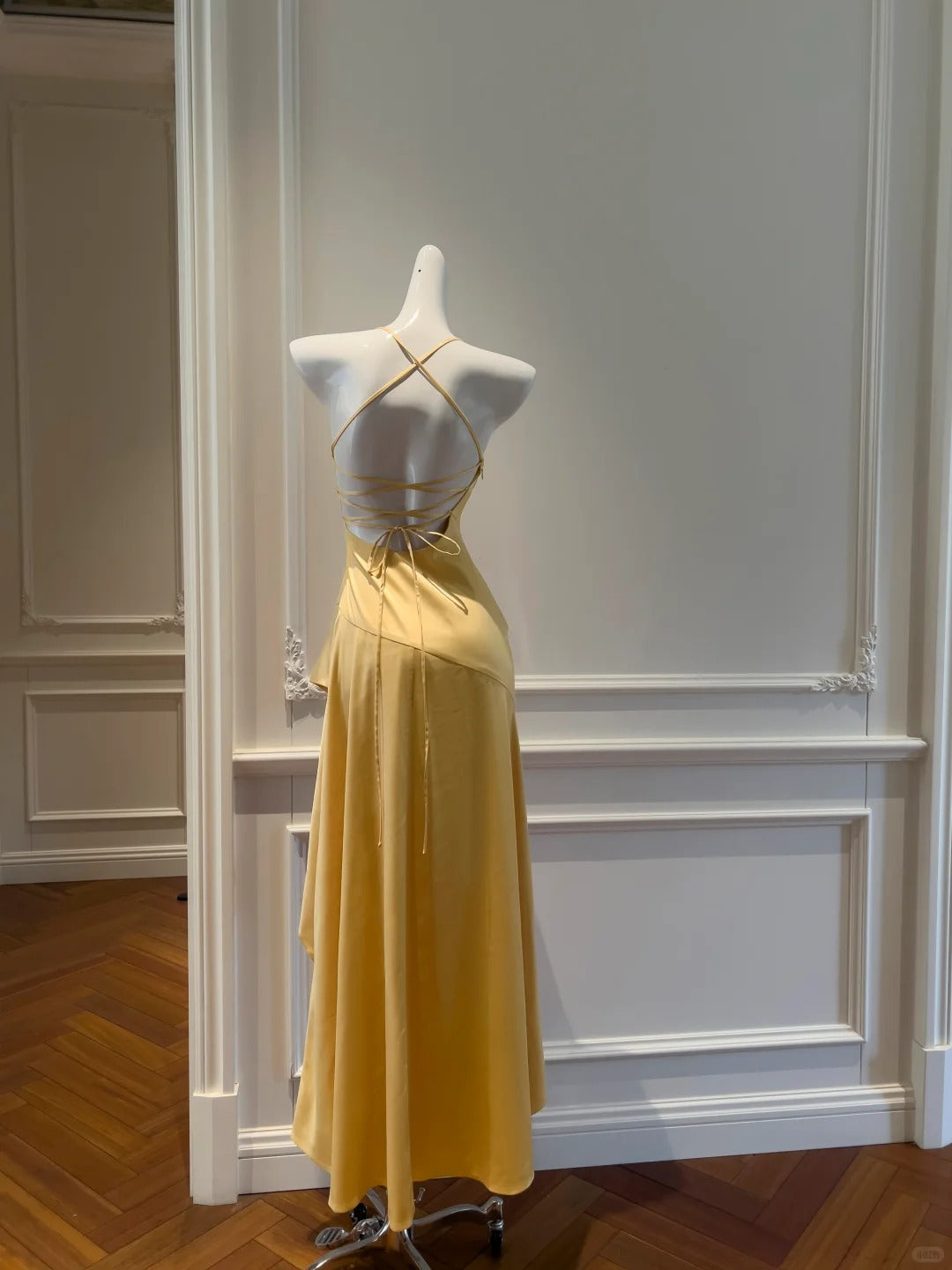 Gorgeous Sheath Halter Satin Long Prom Dress Yellow Backless Formal Dress Hi-Lo Evening Dress ED03956