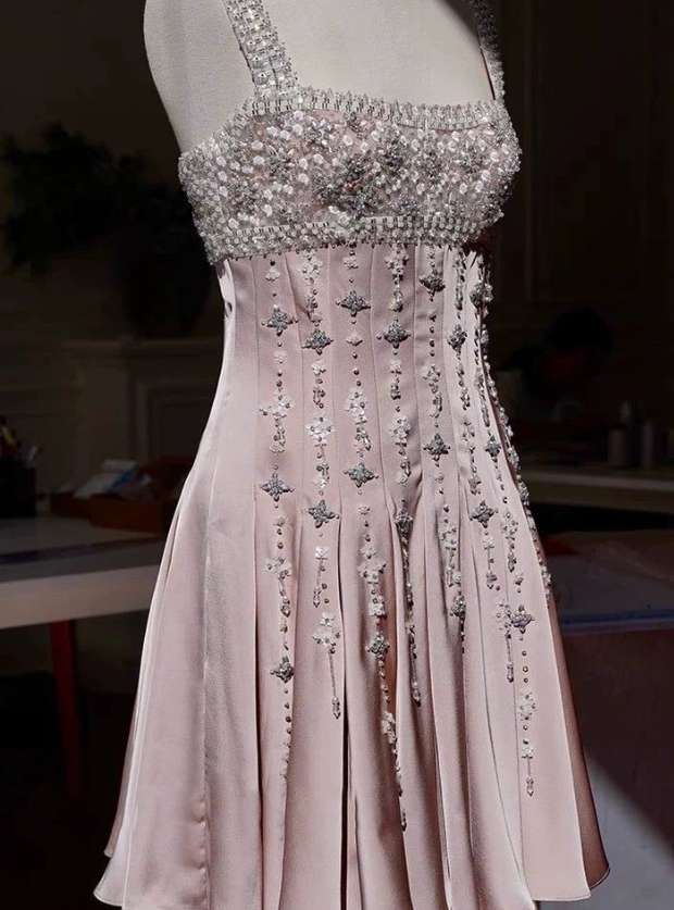 A-Line Square Neck Short Birthday Prom Dress Satin Beaded Formal Dress Graduation Dress Middle School Homecoming Dress HZ1024
