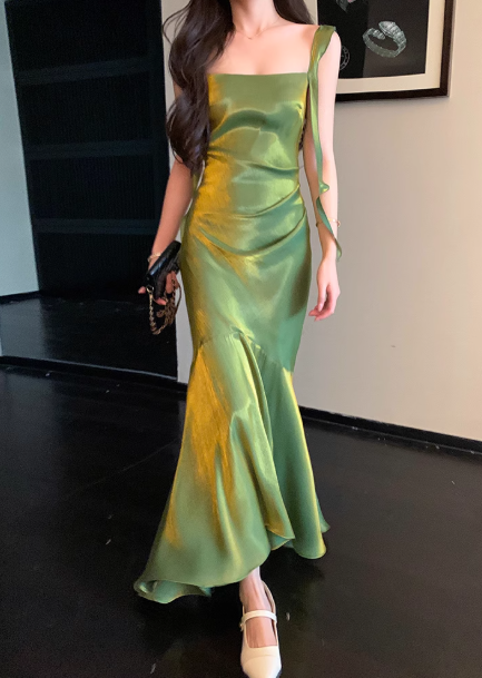 Elegant Mermaid Satin Square Neck Green Formal Party Dress Sweet Birthday Dress  ED03990