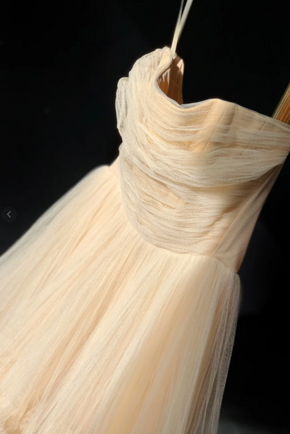 Sweet Strapless A-Line Tulle Short Prom Dresses, Light Champagne Homecoming Dresses ED04037