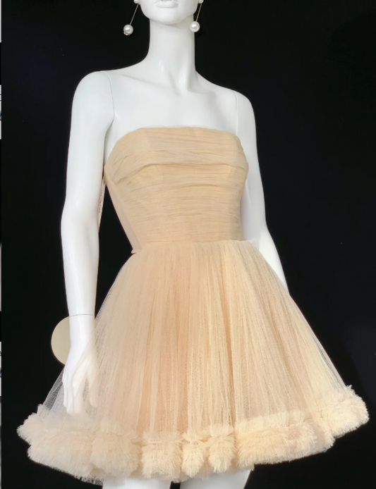 Sweet Strapless A-Line Tulle Short Prom Dresses, Light Champagne Homecoming Dresses ED04037
