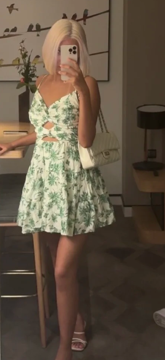 Sexy Straps A-Line Floral Satin Green Homecoming Dresses Birthday Dresses  ED04039
