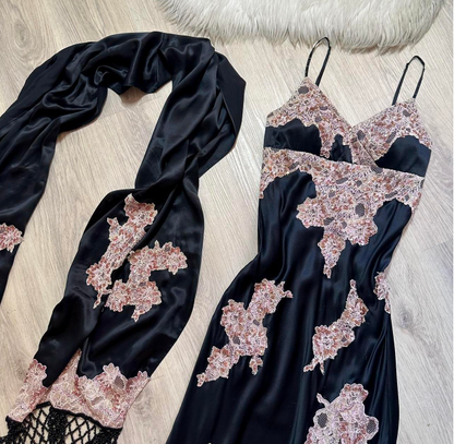 Elegant Black Sheath Satin Beaded Applique Long Prom Dresses, Spaghetti Strap Y2K Evening Dress ED04070