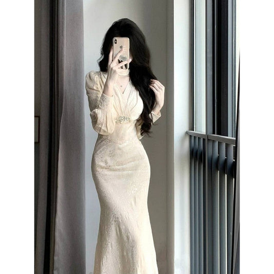 Chinese retro long-sleeved v-neck slim dress HZ1024