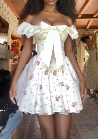 Chic Off-the-shoulder A-line Floral Short Prom Dresses, Floral Homecoming Dresses Sweet Birthday Dresses ED04267