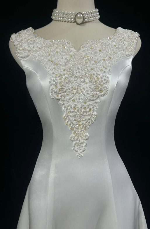 Jewel A-Line Long Wedding Dresses, Satin Beaded Applique Bridal Dresses White Bridal Gowns HZ1024