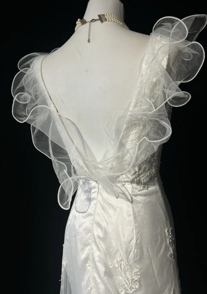 V-Neck Sheath Sleeveless Long Wedding Dresses Tulle Lace White Bridal Gowns HZ1024