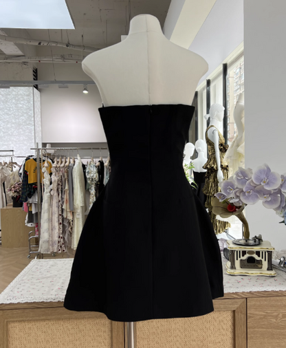 A-Line Black Homecoming Dresses Strapless Formal Dresses Rhinestone Satin Mini Birtdhay Dresses Strapless Formal Dresses HZ1024