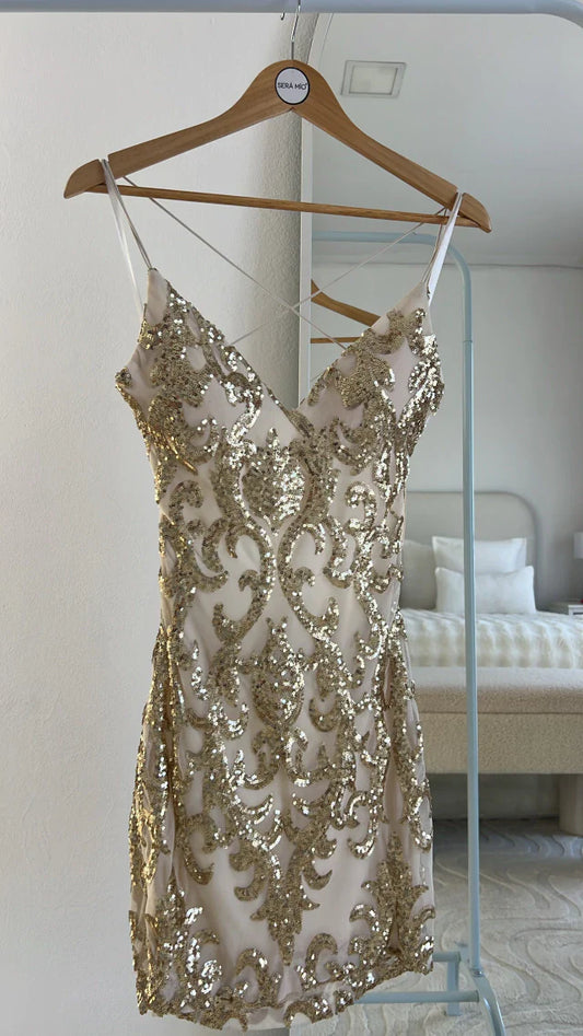 Gorgeous Spaghetti Strap Sheath Short Prom Dresses Sequined Backless Birthday Dresses Gold Sleeveless Homecoming Dresses ED04645