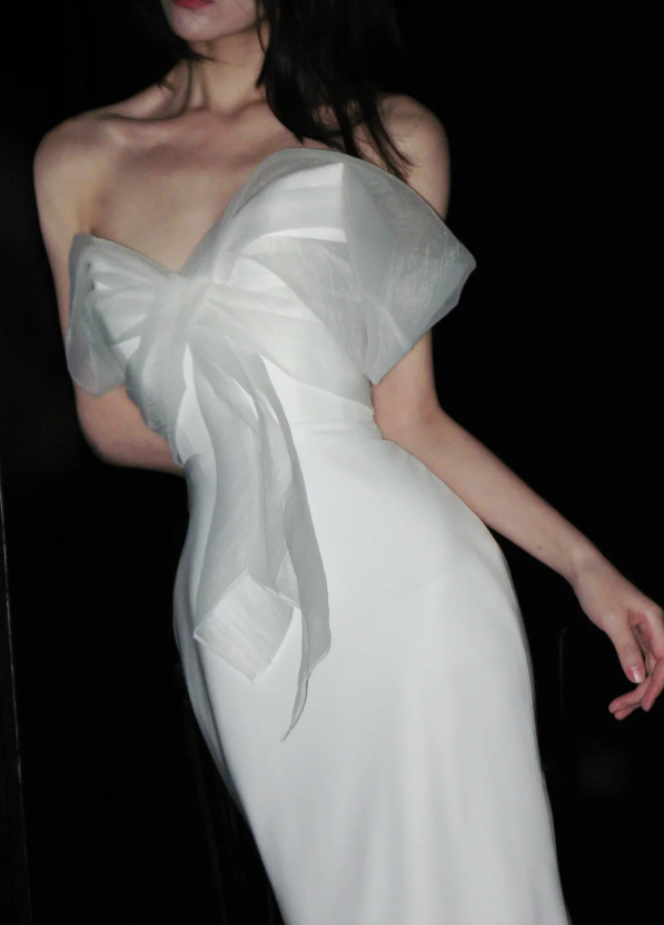 Strapless Mermaid Long Wedding Dresses Chiffon Backless White Bridal Gowns HZ1024