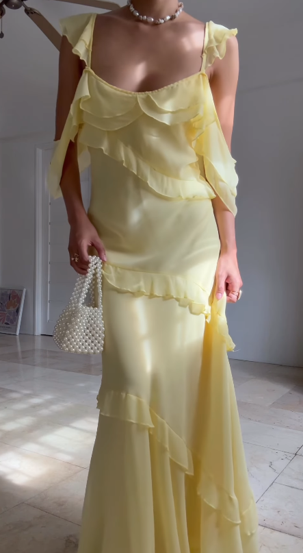 Chic Strap Sheath Long Prom Dresses Chiffon Yellow Long Formal Dresses Ruffle Wedding Guest Dresses ED04745