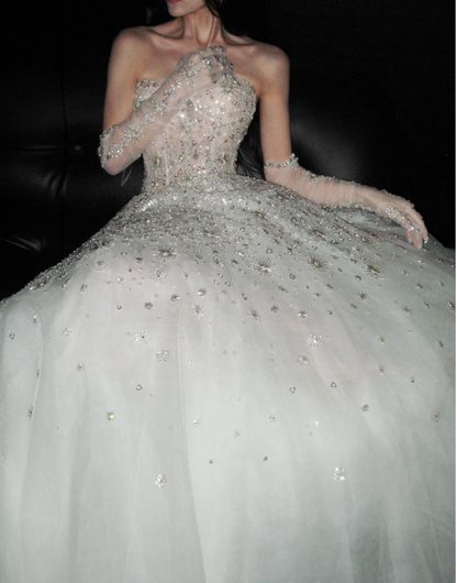 Sweetheart Neck Ball Gown Long Wedding Dresses Tulle Beaded Sleeveless Bridal Gowns White Bridal Dresses HZ1024