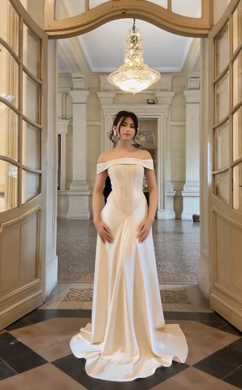 Off-the-shoulder Sheath Long Formal Dresses Satin White Evening Gowns White Wedding Guest Dresses HZ1024