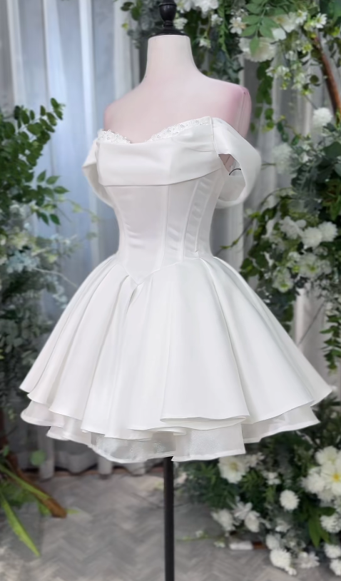 Cute Off-the-shoulder Homecoming Dresses White A-Line Short Prom Dresses Satin Sweet White Birthday Dresses ED04862