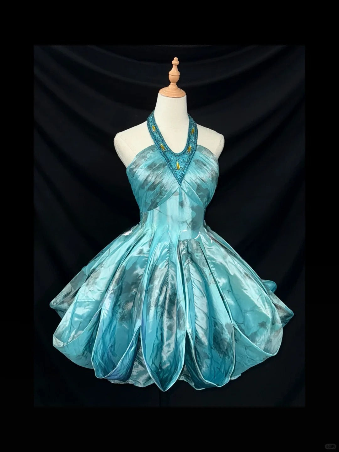 Halter A-line Blue Short Birthday Dresses Satin Blue Party Dresses HZ1024