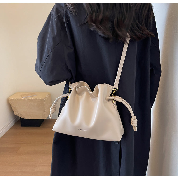 Versatile Cloud Drawstring Bucket Bag Single Shoulder Crossbody Bag ED0496