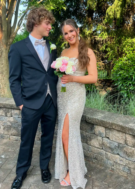 Sweetheart Neck Sheath Long Prom Dresses Sequin Champagne Evening Dresses with Slit HZ1024