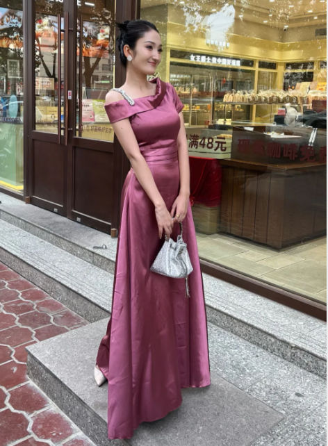 Red Sheath Satin Bridesmaid Dresses Red Formal Evening Dresses HZ1024