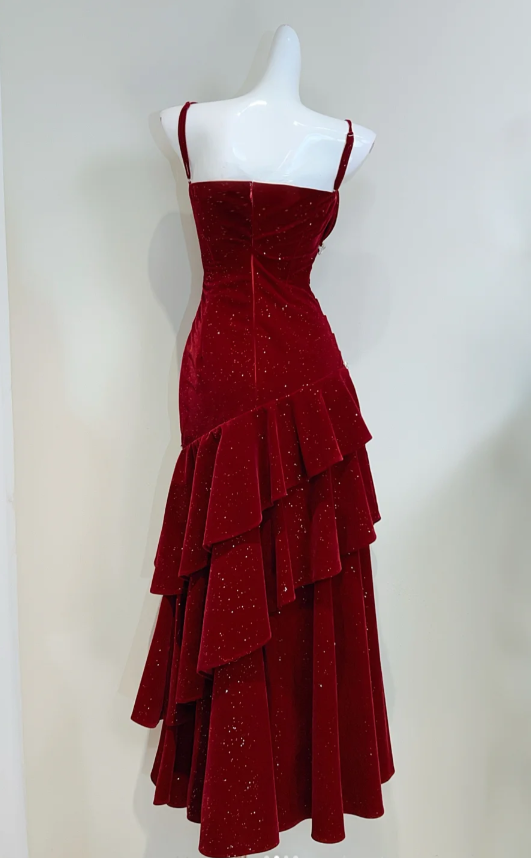 Spaghetti Strap Sheath Burgundy Long Prom Dresses Burgundy Birthday Dresses Ruffle Velvet Sleeveless New Year's Evening Dress HZ1024