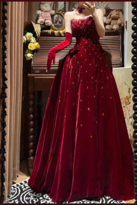 Chic Strapless A-Line Burgundy Long Prom Dresses Velvet Burgundy New Year Evening Gown ED05093