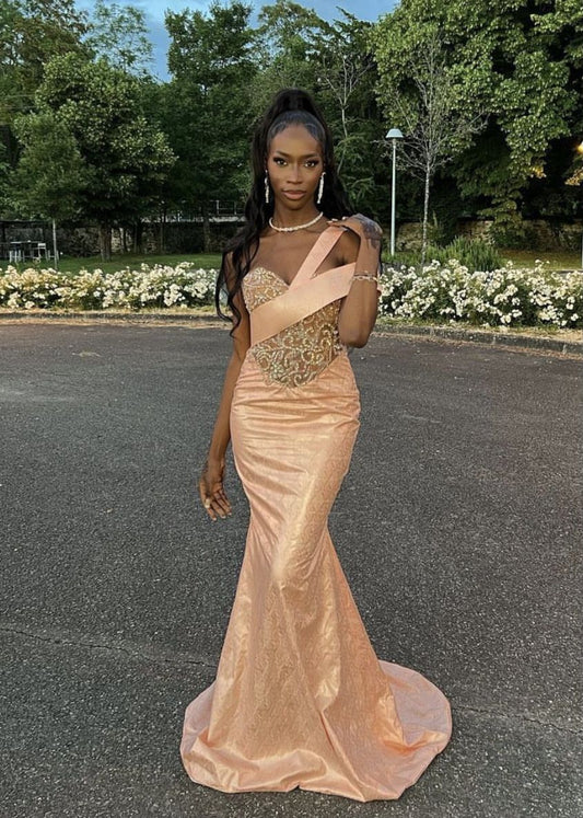 Elegant One-shoulder Mermaid Champagne Long Prom Dresses Satin Champagne Evening Gowns ED05141