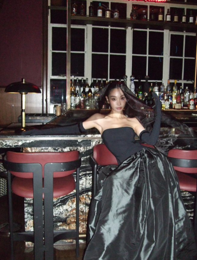 Elegant Strapless Sheath Black Long Prom Dresses Satin Black Formal Dresses  ED05212