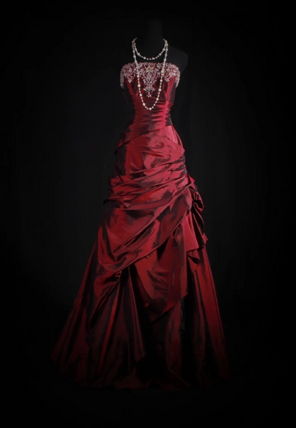 Fairy A-Line Burgundy  Long Prom Dresses Strapless Satin Beaded Burgundy  Birthday Dresses Sleeveless Formal Dresses ED05318