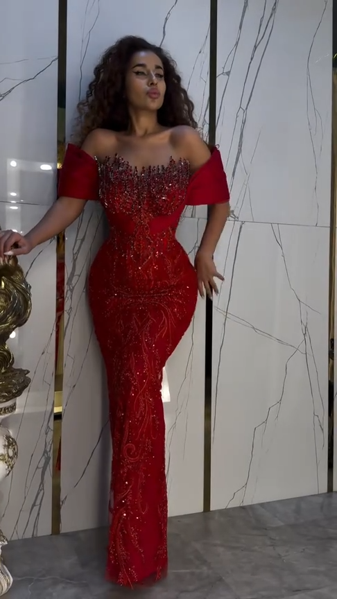 Sexy Off-shoulder Bodycon Long Prom Dressesï¼_eaded Tulle Burgundy Evening Dresses ED05326