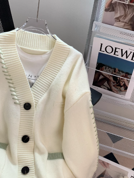 style soft V-neck thickened cardigan sweater HZ1024