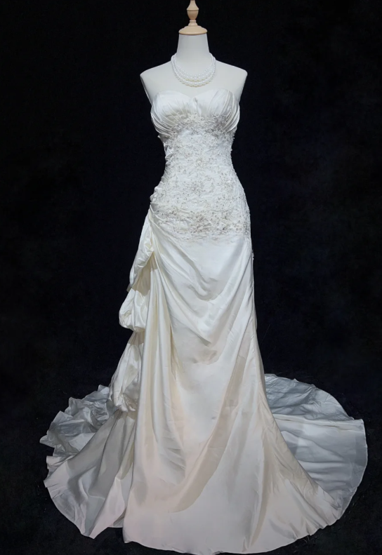 Vintage Sheath Long Wedding Dresses Sweetheart Satin White Bridal Gowns Sleeveless Bridal Dresses ED05432