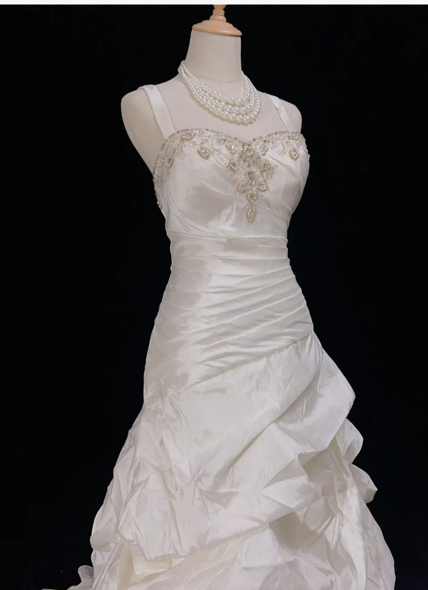 Vintage Sheath Long Wedding Dresses Spaghetti Straps Satin  White Bridal Gowns Sleeveless Bridal Dresses ED05433