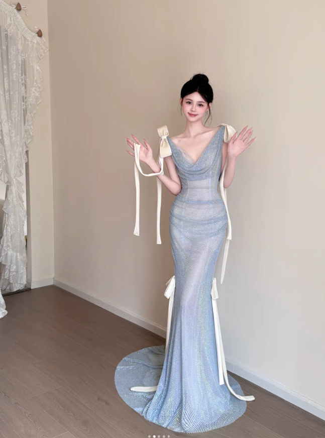 Elegant Mermaid Blue Long Prom Dresses V-neck Blue Birthday Dresses Tulle Sleeveless Evening Dresses ED05463