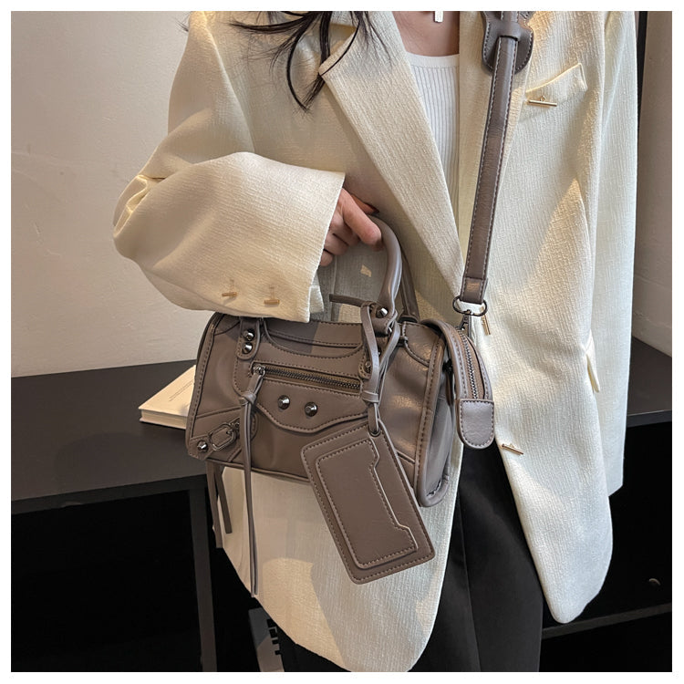underarm shoulder crossbody bag Millennial Spice Girl motorcycle bag HZ1024