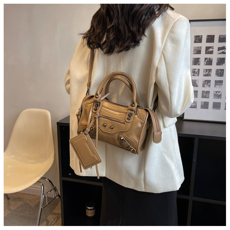 underarm shoulder crossbody bag Millennial Spice Girl motorcycle bag HZ1024
