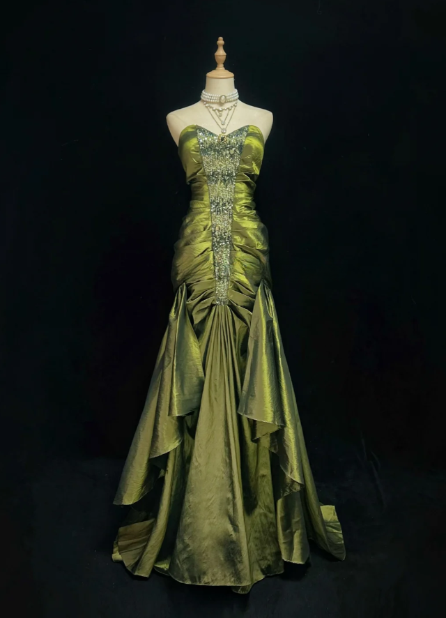 Fairy Sweetheart Neck Sheath Long Prom Dresses Satin Green Evening Gowns Sleeveless Birthday Dresses ED05688