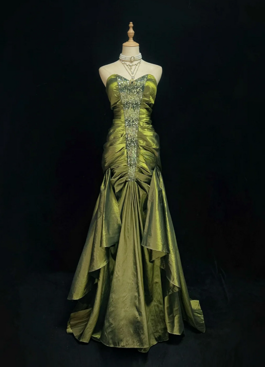 Fairy Sweetheart Neck Sheath Long Prom Dresses Satin Green Evening Gowns Sleeveless Birthday Dresses ED05688
