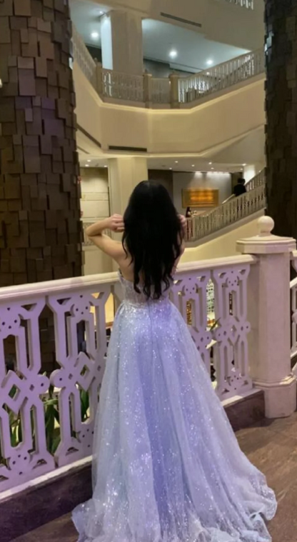 Chic A-Line Long Prom Dresses Sequins Tulle Pale Blue Evening Gowns Sweetheart Neck Sleeveless Birthday Dresses ED05771