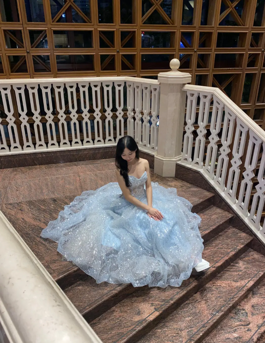 Chic A-Line Long Prom Dresses Sequins Tulle Pale Blue Evening Gowns Sweetheart Neck Sleeveless Birthday Dresses ED05771