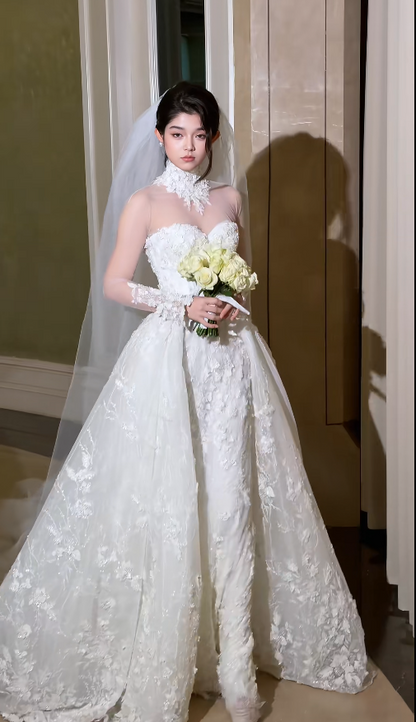 Chic A-Line Long Wedding Dresses Tulle Applique White Bridal Dresses Beaded Sleeveless Bridal Gown ED05994