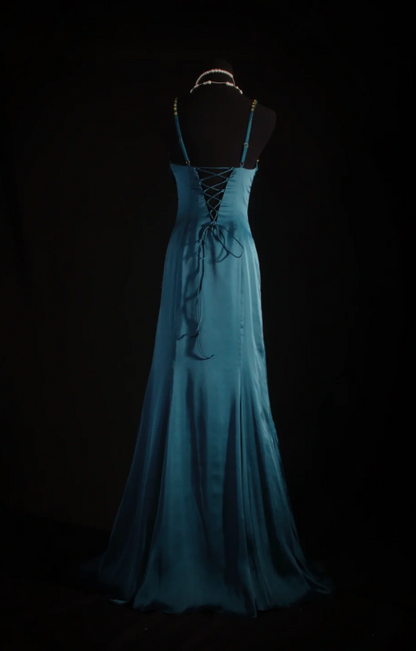 Chic Teal Long Prom Dresses Spaghetti Straps Sheath Evening Dresses Beaded Satin Sleeveless Party Dresses ED06128