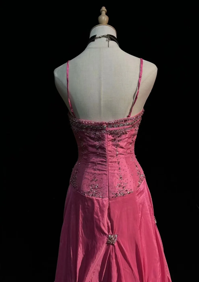 Chic Pink Long Prom Dresses Spaghetti Straps Sheath Evening Dresses Satin Birthay Dresses ED06149