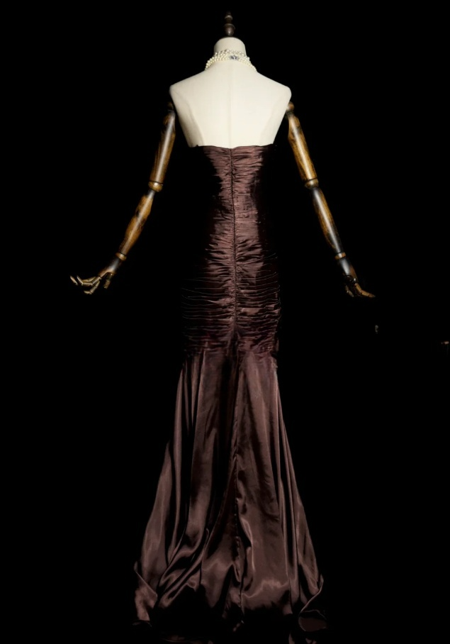 Elegant Brown Long Prom Dresses Satin Sweetheart Sheath Evening Dresses Sleeveless Formal Dresses ED06166